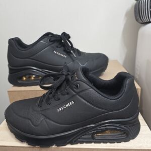 Skechers Men's Black Athletic Shoes